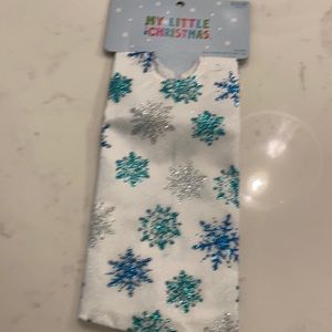 Snowflake Mini Christmas Tree Skirt